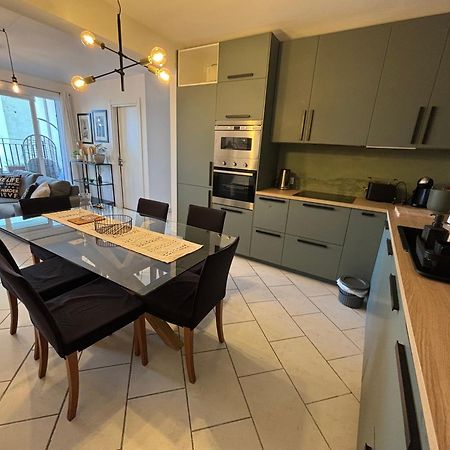 Spacious Seaview Sliema Apt, Steps From Valletta Ferry Εξωτερικό φωτογραφία