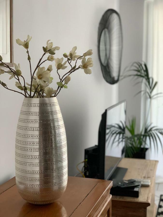 Spacious Seaview Sliema Apt, Steps From Valletta Ferry Εξωτερικό φωτογραφία
