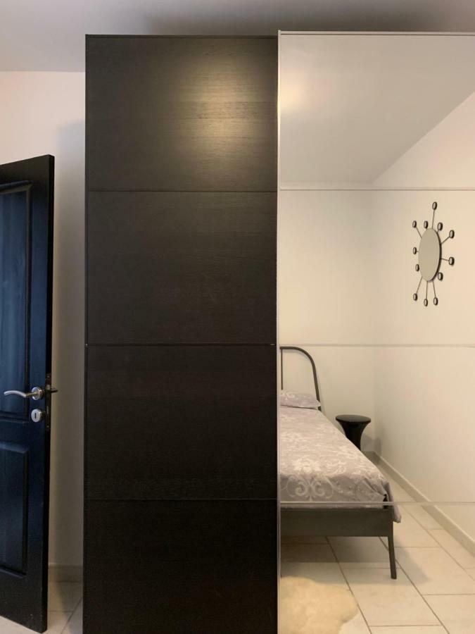 Spacious Seaview Sliema Apt, Steps From Valletta Ferry Εξωτερικό φωτογραφία